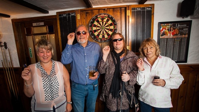 Prvý slepecký šípkársky tím v Británií