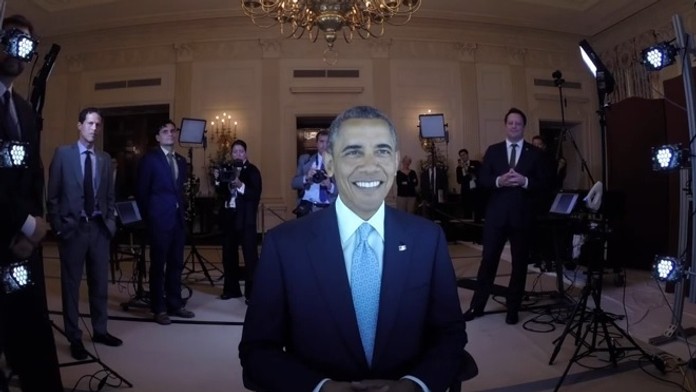 Prezident sa fotí na 3D portrét