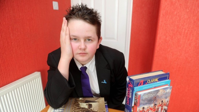 Britský študent Aaron Parfitt chcel viac domácich úloh