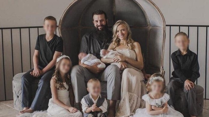 Marian Kočner v debate s advokátom na súde vo veci falšovania zmeniek TV Markíza.