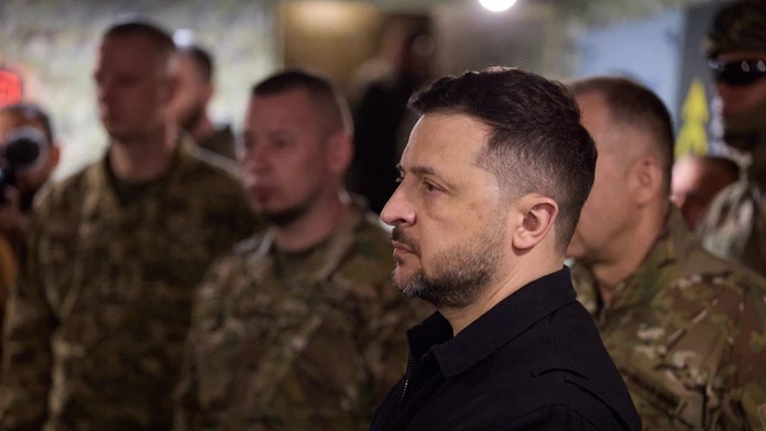 Ukrajine sa na fronte darí. Zelenskyj je pripravený na priame rokovania s Putinom