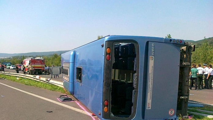 Nehoda autobusu pri Svätom Jure