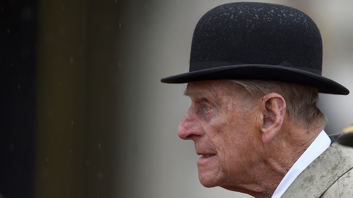 Britský princ Philip počas prehliadky vojenského námorníctva.