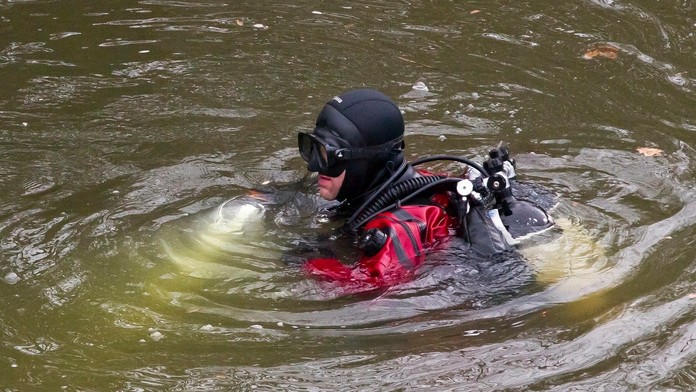 V Plzni našli zohavené telo Slováka. Chýbala mu hlava aj genitálie, rezné rany pripomínajú ornamenty