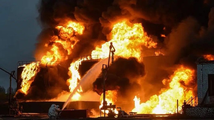 Niekdajší spojenec Kremľa sa vyhráža, že vyzbrojí Ukrajinu. Asi je čas na ďalšiu špeciálnu operáciu, znie z Ruska