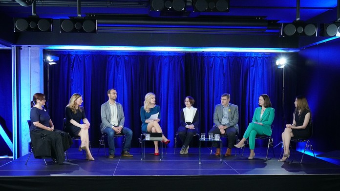 Diskusia Vizionári.