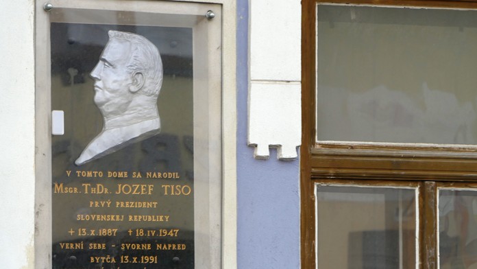 Ulicu Dr. Jozefa Tisu vo Varíne nepremenovali