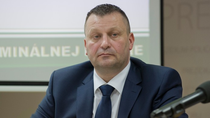 Na snímke z roku 2016 prvý viceprezident Policajného zboru SR Jaroslav Málik počas tlačovej besedy.