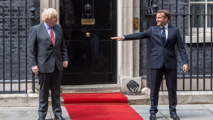 Johnson a Macron vidia príležitosť na zvrátenie priebehu vojny na Ukrajine