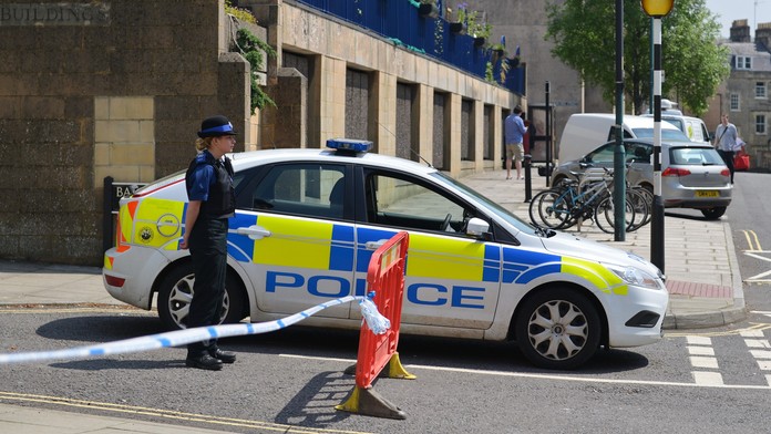 V Londýne niekto na smrť dobodal dvoch 16-ročných chlapcov