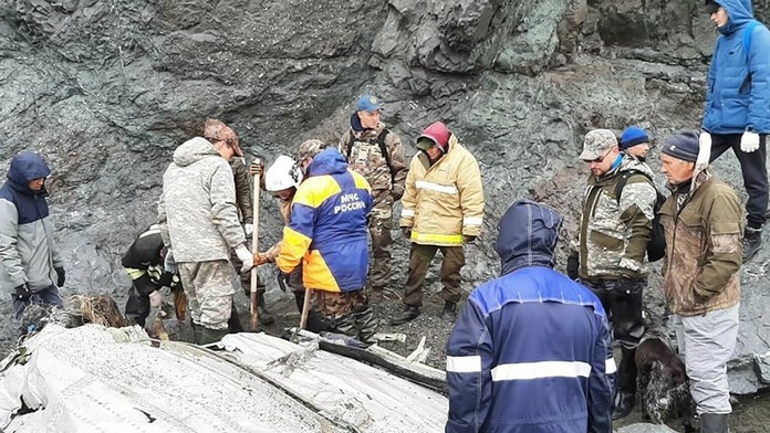 Trosky havarovaného ruského lietadla na Kamčatke
