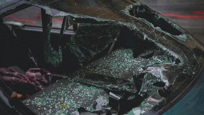 Ako mi vykradli auto na dovolenke. Nenaleťte na tento nový trik!