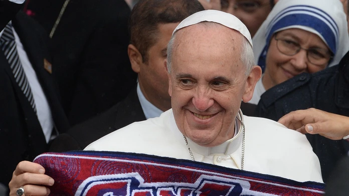 Neuveriteľná zhoda náhod. Číslo pápežovej členskej karty milovaného futbalového klubu ukrýva vek a čas jeho úmrtia