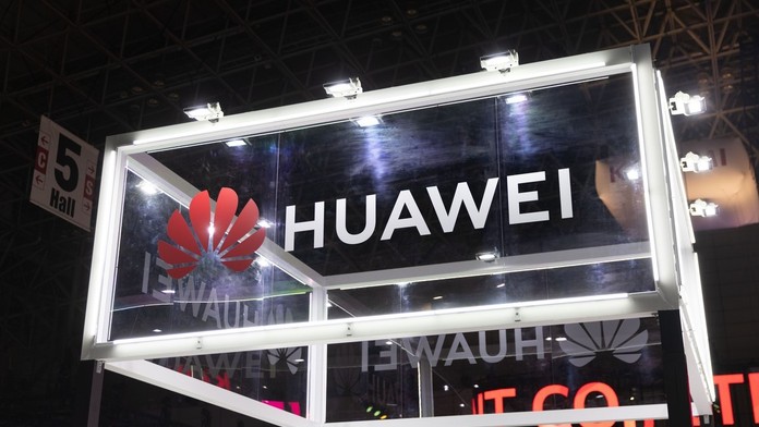 USA zakázali predaj a dovoz čínskych smartfónov a sieťového vybavenia Huawei a ZTE