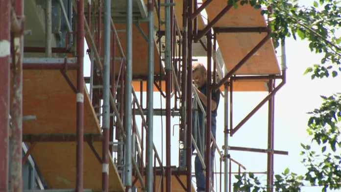 Rozostavaná nadstavba v Pezinku.