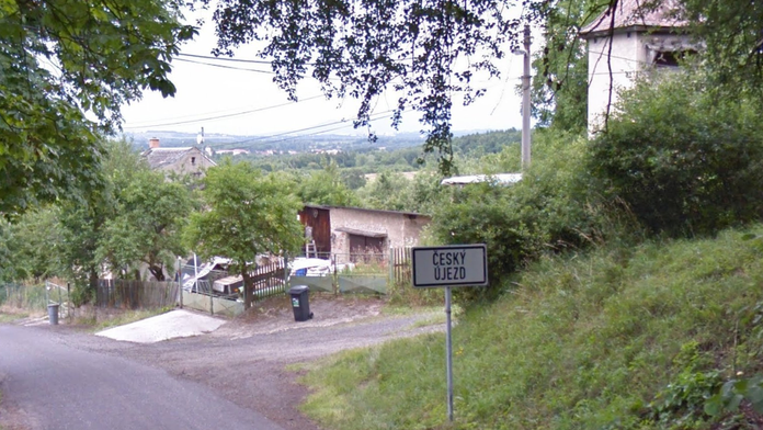 Mladík líči celebrity. Ale to, ako mení obyčajné ženy, vám vyrazí dych