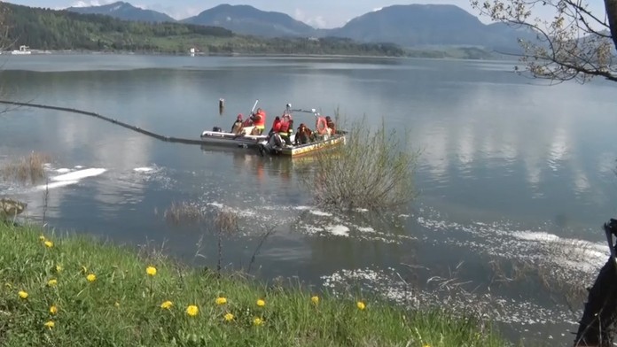 Nehoda troch kamiónov: Do Liptovskej Mary uniklo veľké množstvo nafty