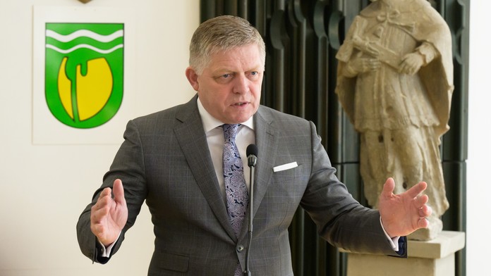 Robert Fico. 