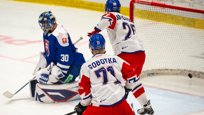 Dobrý vstup do tretej tretiny celý duel nespraví. Slováci dostali v príprave lekciu od Čechov