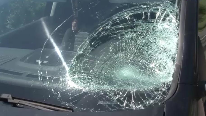 Rozbité sklo - ilustračná foto