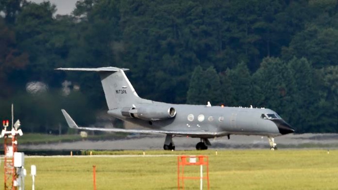 Muž infikovaný ebolou letel do USA cez Brusel