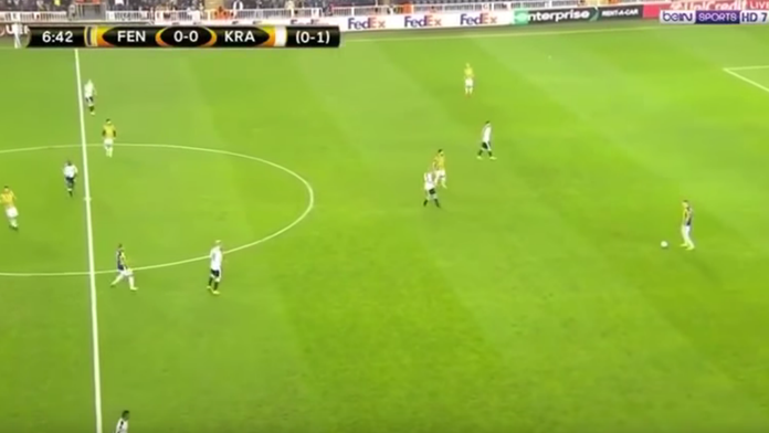 Martin Škrtel chyboval pri rozohrávke.