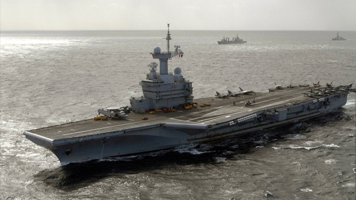 Francúzska lietadlová loď Charles de Gaulle.