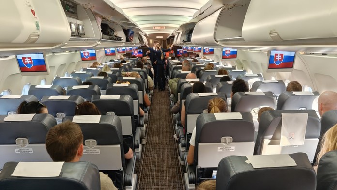 Evakuácia Slovákov z Blízkeho východu sa nateraz končí. Stovky ľudí sa rozhodli zostať