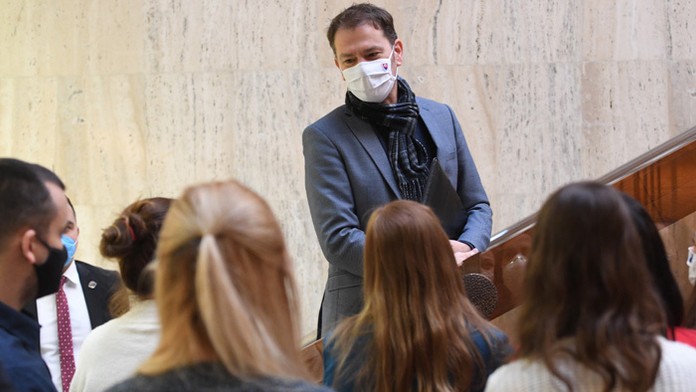 2901_Svadba_a_ine_pohromy_29_01_P30_Pi_20_30__12.mp4