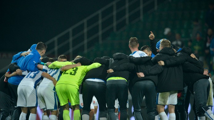 Slováci sa tešia z výhry 3:0 nad Luxemburskom.