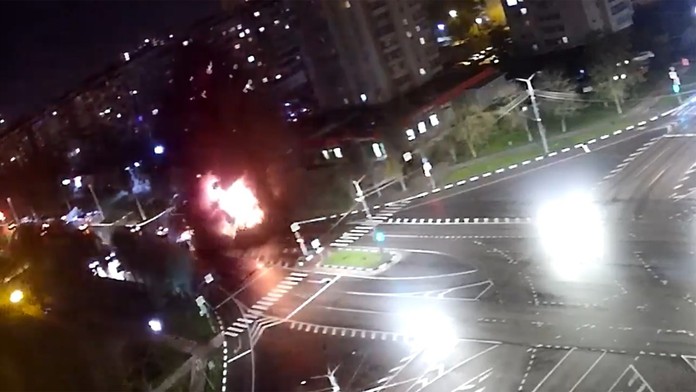 VIDEO: Ruské lietadlo omylom zhodilo bombu na vlastné mesto, výbuch zachytila kamera