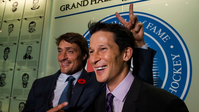 Teemu Selanne a Paul Kariya.