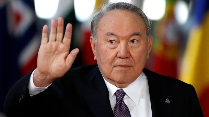 Na archívnej snímke z 18. októbra 2018 kazašský prezident Nursultan Nazarbajev.