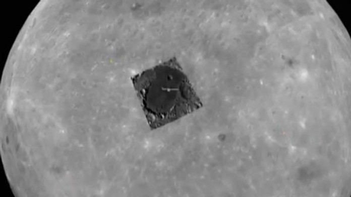 Na Mesiaci sa objavil záhadný objekt