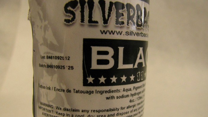 Nebezpečné farby na tetovanie