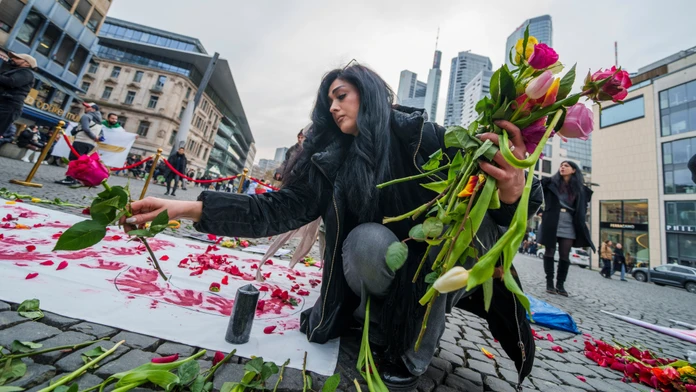 Počet obetí protestov v Iráne podľa úradov presiahol 5000