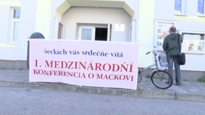 1. medzinárodná konferencia o Mackovi