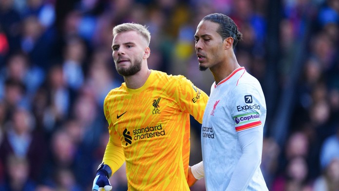 Za Liverpool nečakane debutoval český gólman, tím potvrdil vedúcu pozíciu. Arsenal a City však nezaostali