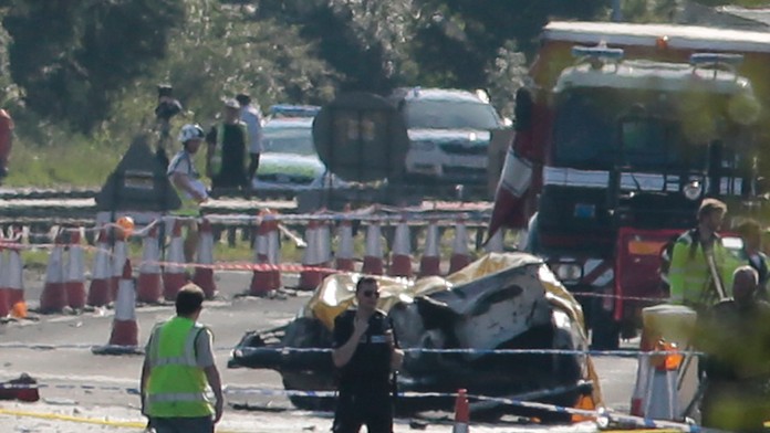 Na mieste nehody stále nachádzajú mŕtve telá