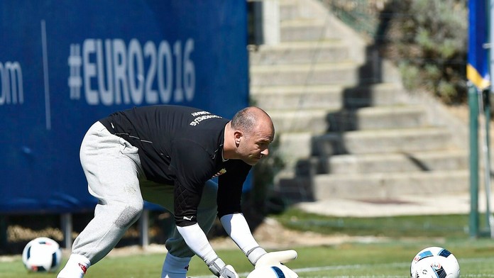 Gábor Király na archívnej snímke.