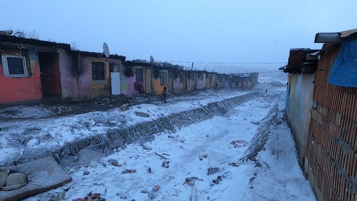 Deti v osadách vyrastajú pod neustálym stresom. Kto chce bludný kruh generačnej chudoby opustiť,  naráža na systémové bariéry