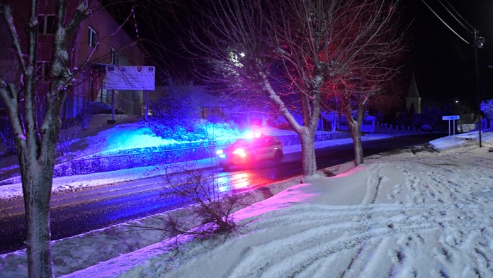 Na Slovensko sa valí nočná snehová kalamita. V týchto okresoch môže napadnúť až 30 centimetrov