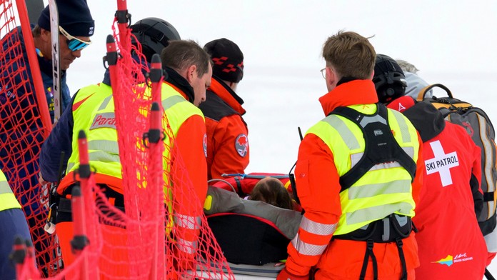 Ďalšia veľká strata pre Švajčiarsko. Hviezdnu lyžiarku po ťažkom páde transportovali vrtuľníkom