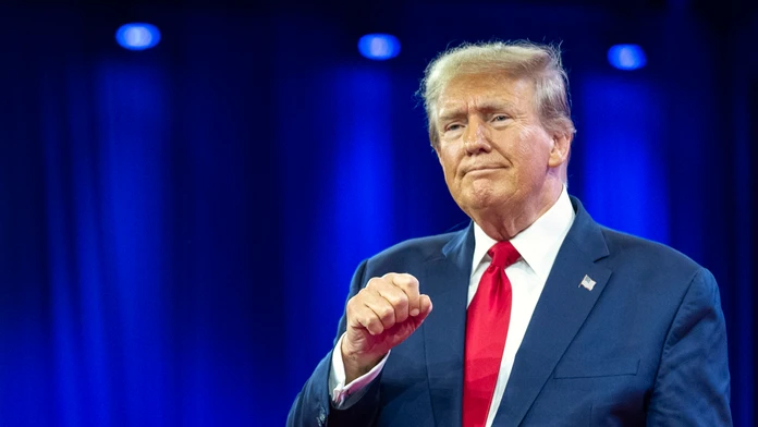 Najvyšší súd zrušil verdikt súdu v Colorade, Trump môže kandidovať