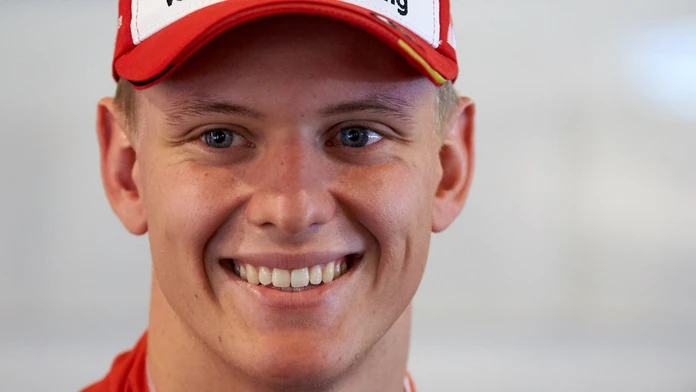 Britský jazdec F1 Lewis Hamilton na Mercedese.