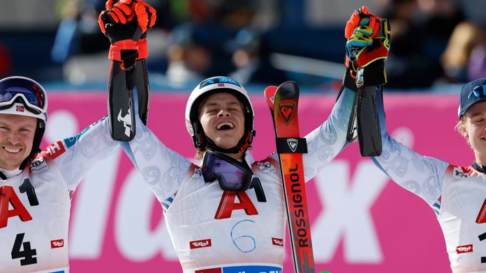 Úvodné preteky sezóny jednoznačne ovládli Nóri. Prvé body po návrate si pripísal Hirscher