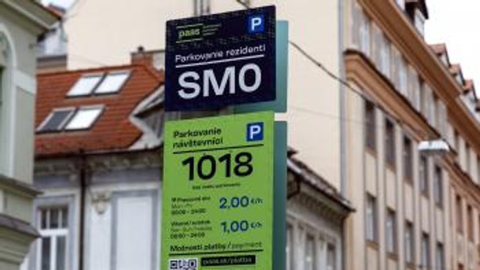 Parkovanie v Bratislave. 