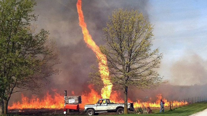 Tornádo z ohňa
