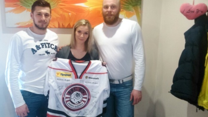 Študentka Petra.jpg