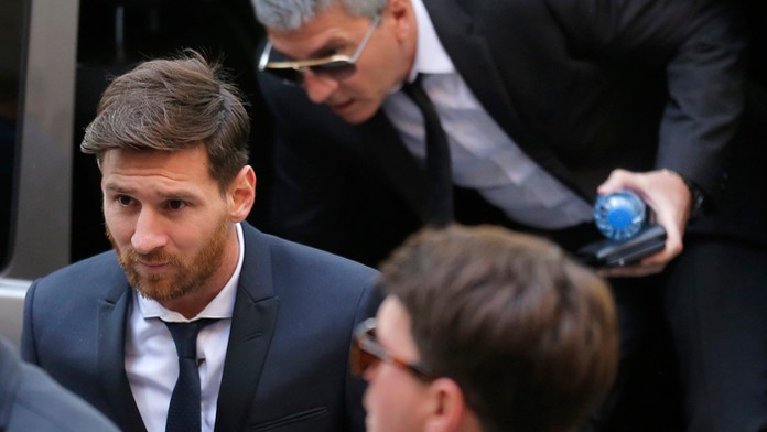 Lionel Messi vypovedá na súde.